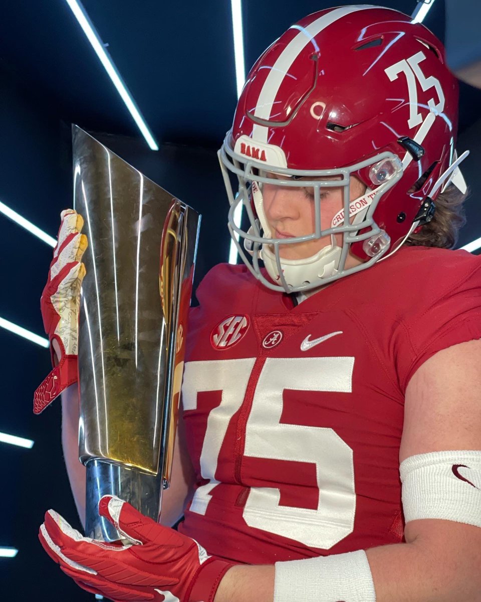 Mason Short Commitment